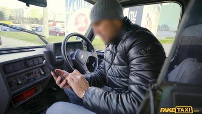 В чулках, Брюнетки,