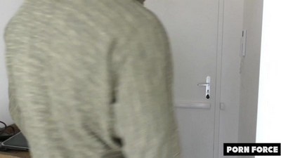 Большой член, Брюнетки, Камшот, Маленькие сиськи, Негры, Худые, Втроем, Кастинг, Оральный, МЖМ, Глубокий минет, Минет,