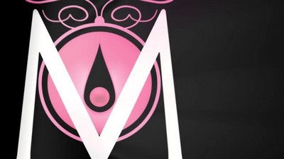 Брюнетки, Большие жопы, Большие сиськи, Зрелые женщины, Мамки, В одежде,